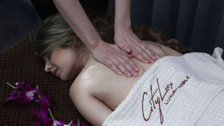 Massage At Home/Hotel
